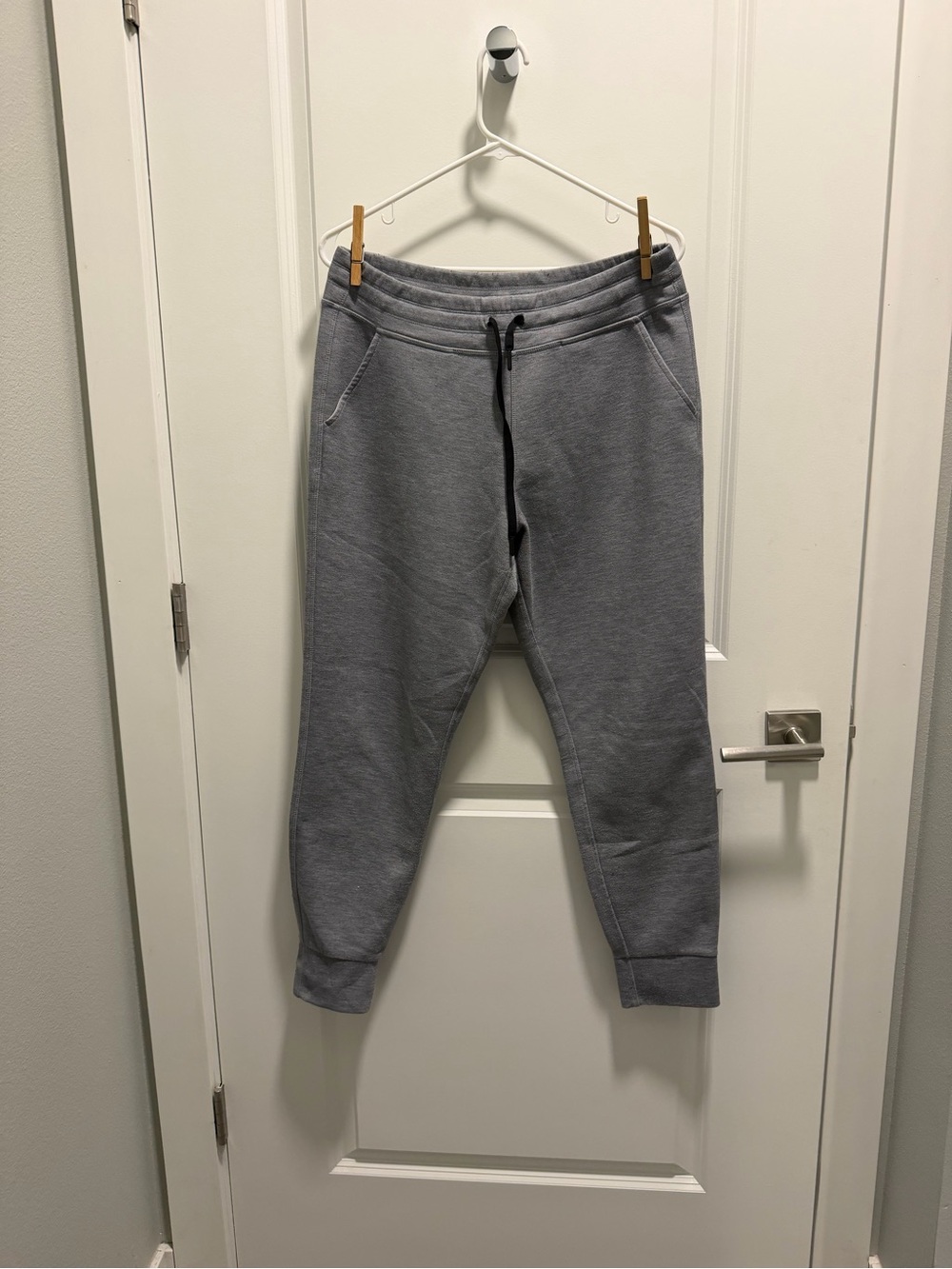 Gray Fleece Jogger Sweatpants - Casual Comfort